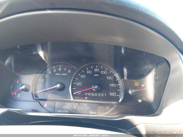 2011 CADILLAC DTS 1G6KH5E6XBU116123 Photo 6