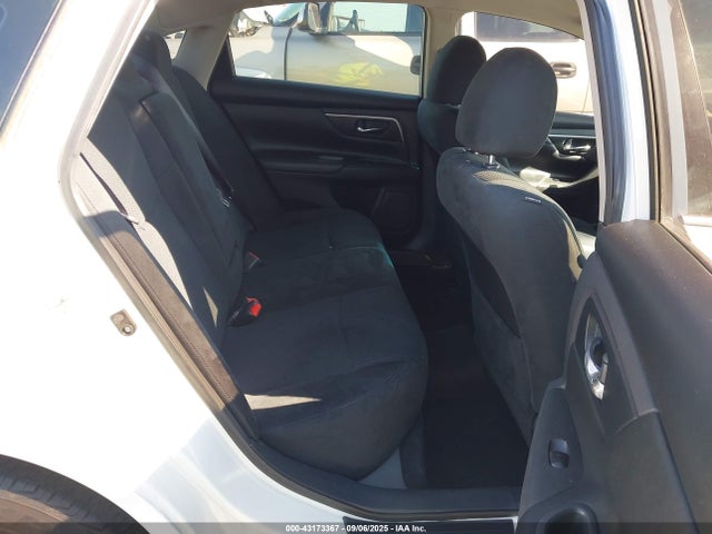 Nissan Altima 2015 1N4AL3APXFC479534 Image 8