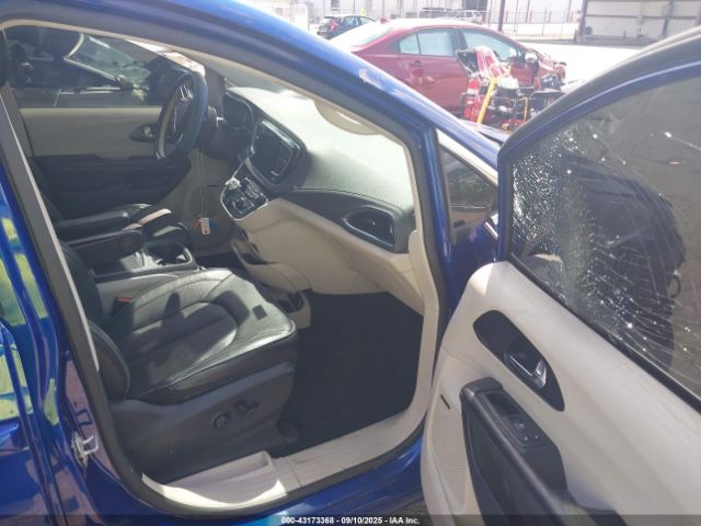 2020 CHRYSLER PACIFICA HYBRID 2C4RC1N79LR263334 Photo 4