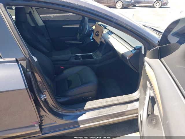 2023 TESLA MODEL 3 5YJ3E1EA2PF651809 Photo 4