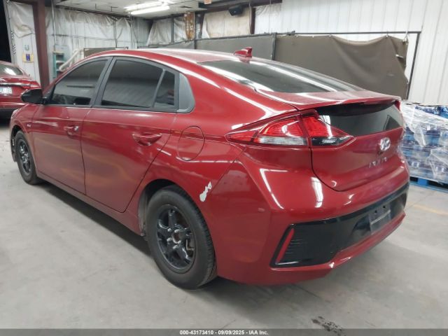 2019 HYUNDAI IONIQ HYBRID KMHC65LC0KU175046 Photo 2