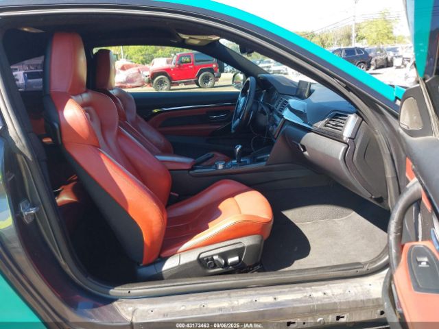 2016 BMW M4 WBS3R9C5XGK336812 Photo 4