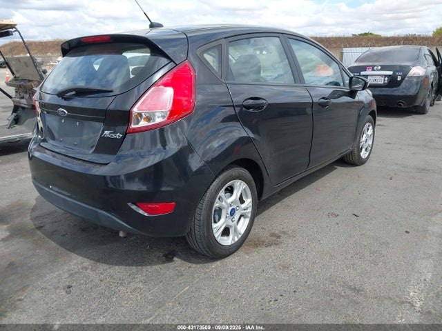 Ford 2015 2015 3FADP4EJXFM208145 Image 4