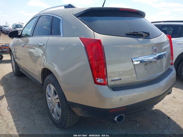 2010 CADILLAC SRX 3GYFNAEY4AS555067 Photo 2
