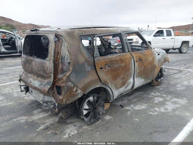 KIA dohc gdi nu 2016 KNDJP3A58G7861360 Image 4