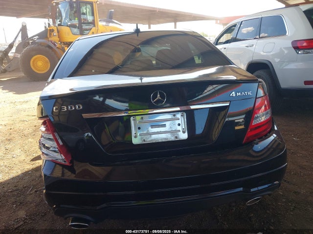 Mercedes-Benz C-Class 2014 WDDGF8AB5EA960269 Image 16