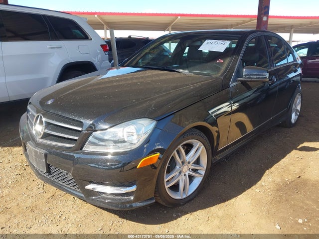 Mercedes-Benz C-Class 2014 WDDGF8AB5EA960269 Image 2