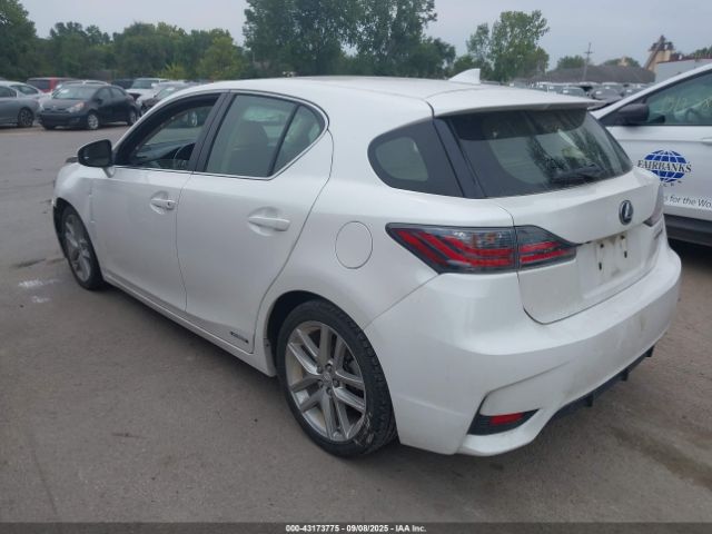 2016 LEXUS CT 200H JTHKD5BH6G2252460 Photo 2
