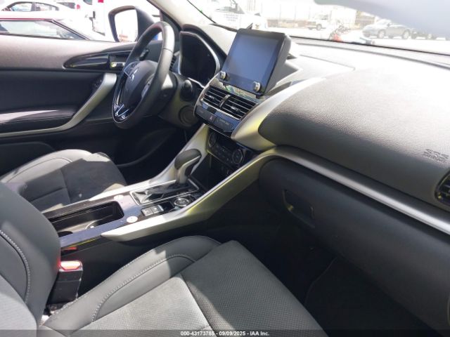 2025 MITSUBISHI ECLIPSE CROSS JA4ATWAA7SZ040476 Photo 4