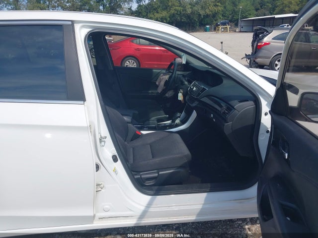 Honda k24w1 2014 1HGCR2F56EA083650 Image 5