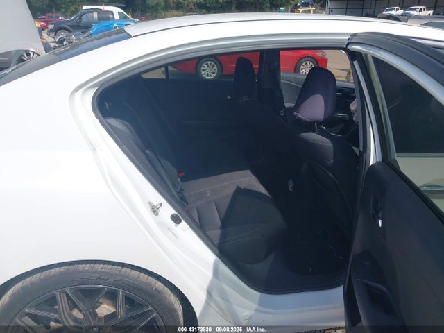 Honda k24w1 2014 1HGCR2F56EA083650 Image 8