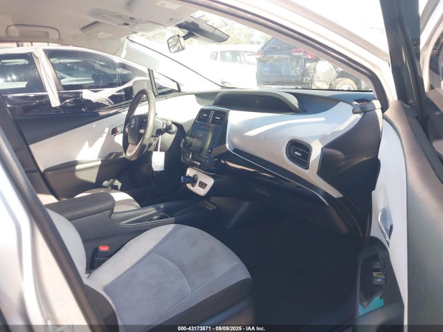 JTDKBRFU6H3567132 Toyota 2zr-fxe,1nm