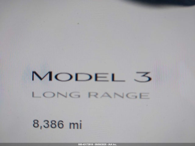5YJ3E1EA0RF824438 Tesla 2024