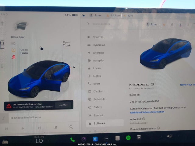 5YJ3E1EA0RF824438 Tesla 2024