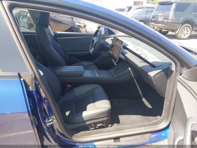 2024 TESLA MODEL 3 5YJ3E1EA0RF824438 Photo 4