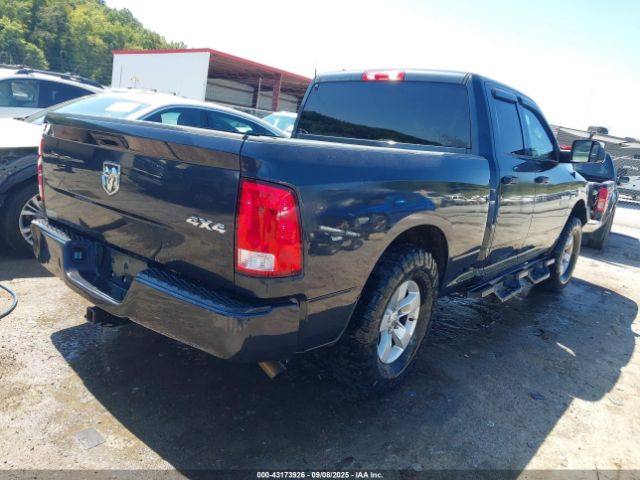 2018 RAM 1500 1C6RR7FT6JS256826 Photo 3