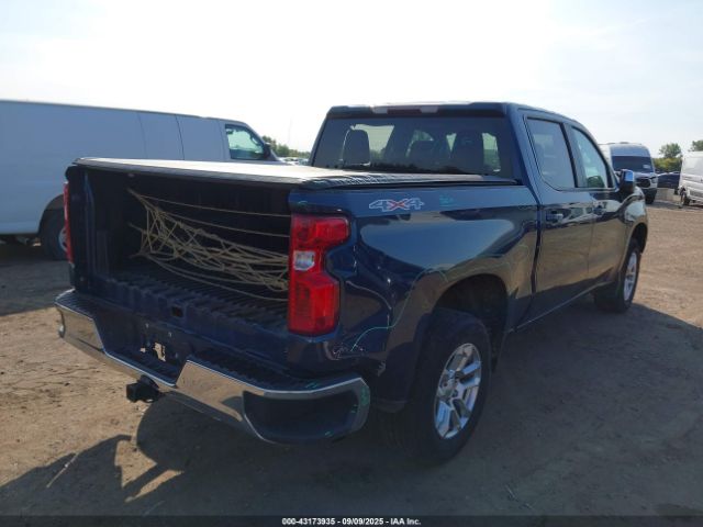 2022 CHEVROLET SILVERADO 1500 2GCUDDED5N1510414 Photo 3