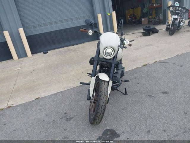 1HD1YWZ19PB030140 Harley-Davidson 117 Balanced