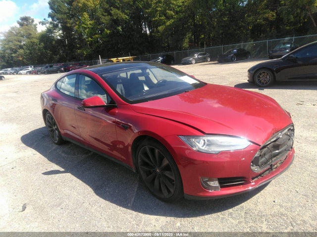 2014 TESLA MODEL S 5YJSA1H12EFP38092 Photo 0