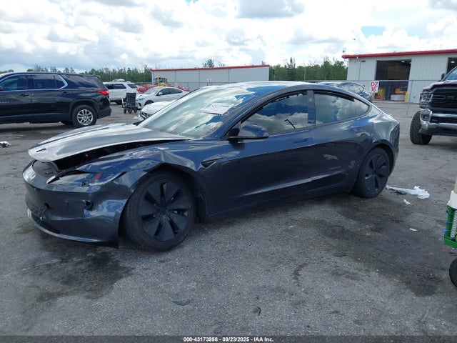 2024 TESLA MODEL 3 5YJ3E1EA3RF768799 Photo 1