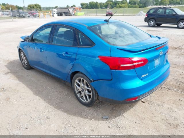2015 FORD FOCUS 1FADP3F27FL320095 Photo 2