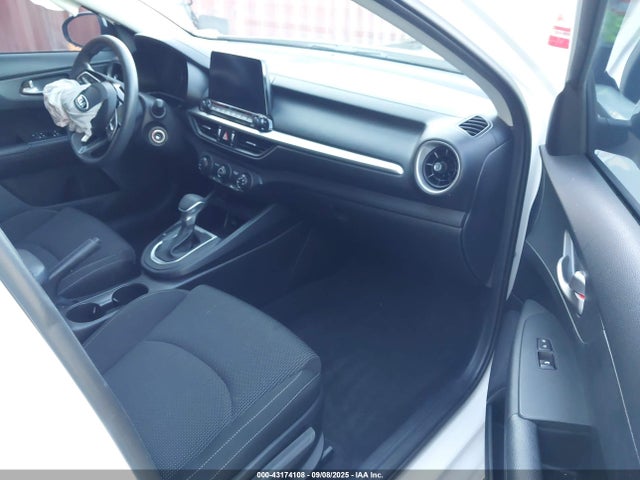3KPF24AD2ME384213 KIA mpi nu