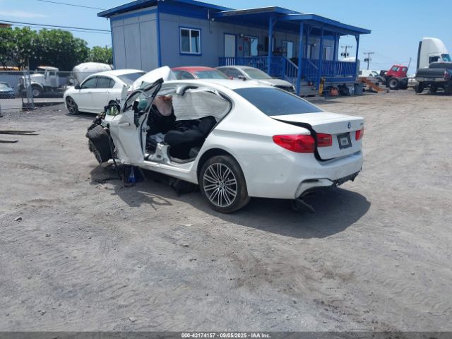 2019 BMW 540I WBAJE5C52KG919922 Photo 2