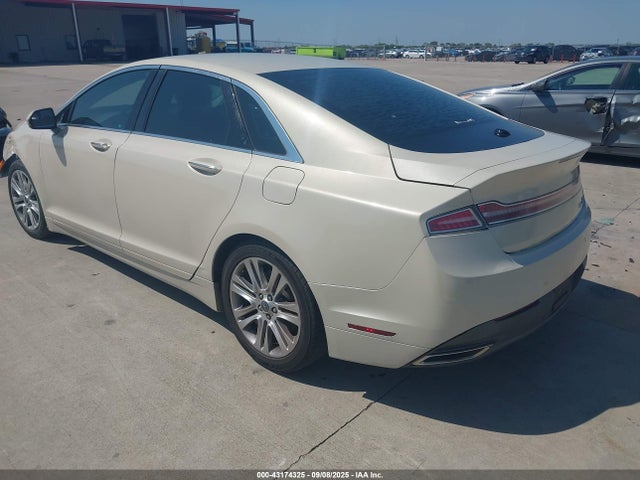3LN6L2GK5ER807525 Lincoln MKZ