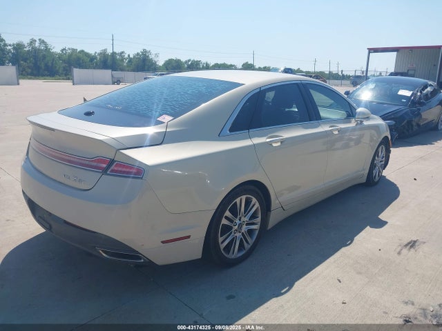 3LN6L2GK5ER807525 Lincoln MKZ