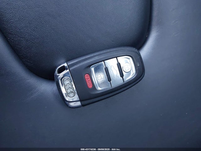 2011 AUDI S5 WAUVVAFR5BA043441 Photo 10
