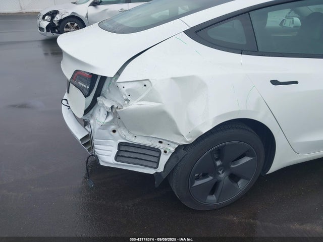 Tesla MODEL 3 2023 5YJ3E1EA8PF596699 Image 19