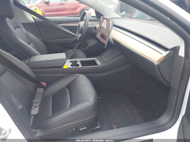 2023 TESLA MODEL 3 5YJ3E1EA8PF596699 Photo 4