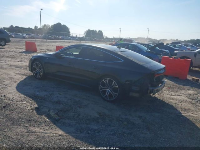 2019 AUDI A7 WAUV2AF2XKN109910 Photo 2
