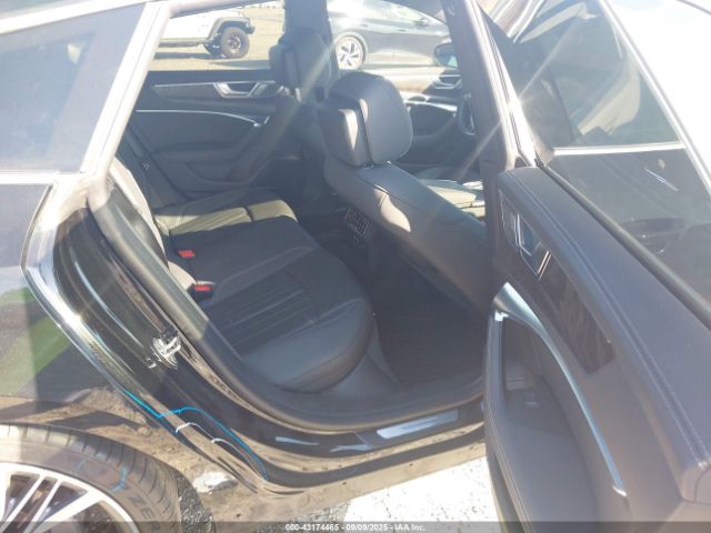 2019 AUDI A7 WAUV2AF2XKN109910 Photo 7