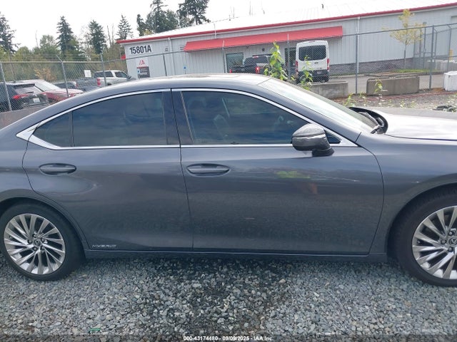 Lexus a25a-fxs, 3nm 2020 58AE21B16LU010478 Image 13