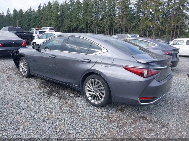Lexus a25a-fxs, 3nm 2020 58AE21B16LU010478 Image 3