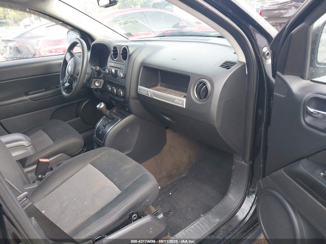 2014 JEEP COMPASS 1C4NJCBB7ED732046 Photo 4