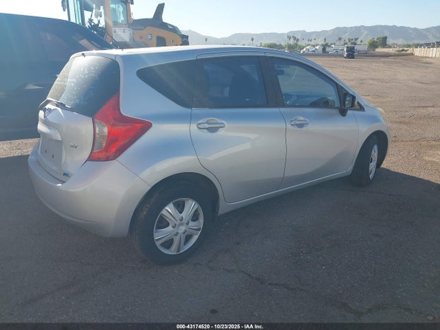 Nissan VERSA NOTE 2015 3N1CE2CP9FL424777 Image 4