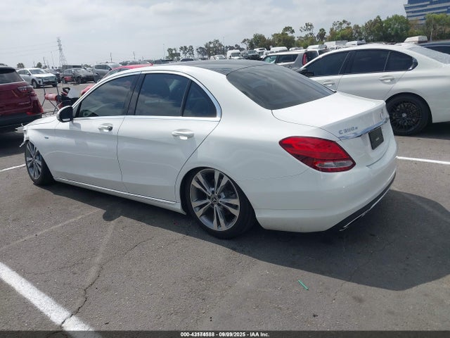 55SWF4HB0HU229067 Mercedes-Benz C-Class
