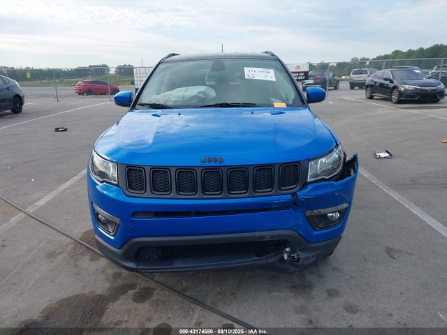 Jeep 2019 2019 3C4NJDBB7KT672622 Image 12
