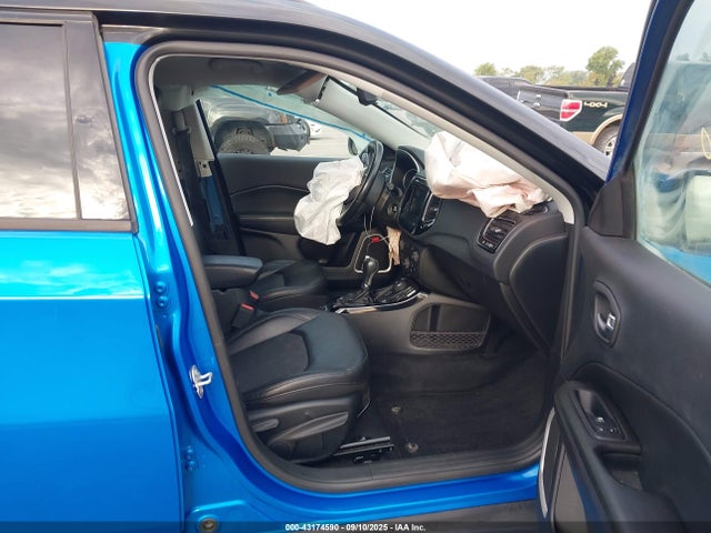 Jeep 2019 2019 3C4NJDBB7KT672622 Image 5