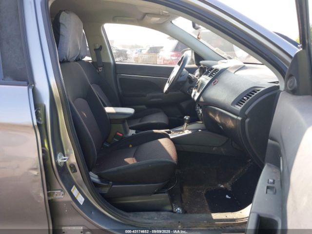 2019 MITSUBISHI OUTLANDER SPORT JA4AR3AU1KU016579 Photo 4