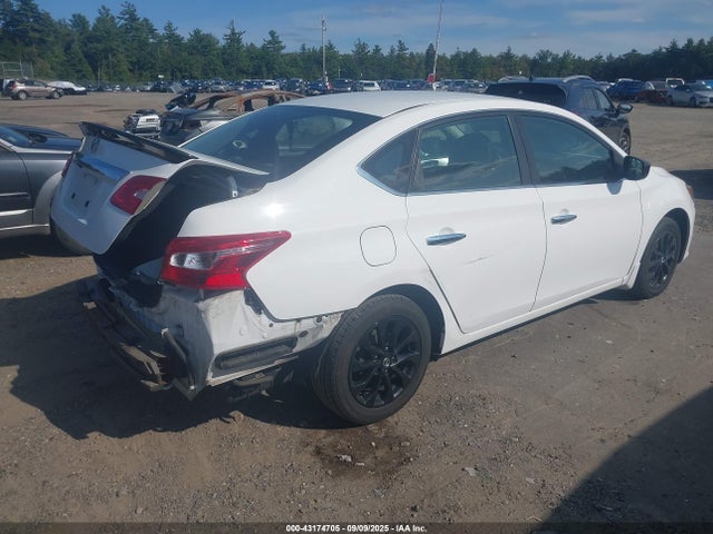 Nissan 2018 2018 3N1AB7AP6JY335826 Image 4