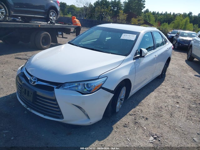 Toyota 2ar-fe 2017 4T1BF1FK3HU268837 Image 2