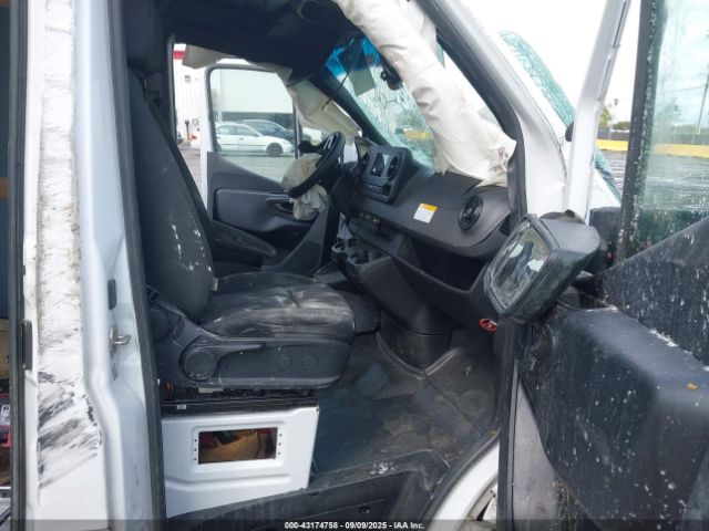 2022 MERCEDES-BENZ SPRINTER 2500 W1Y4EDHY6NT119371 Photo 4