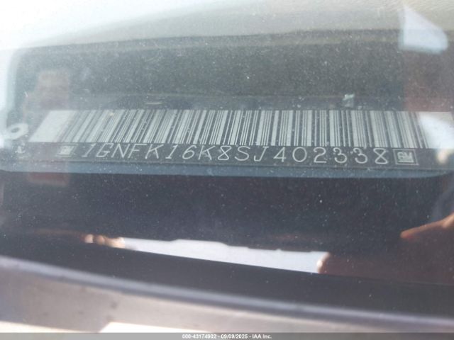 1995 CHEVROLET SUBURBAN 1GNFK16K8SJ402338 Photo 8