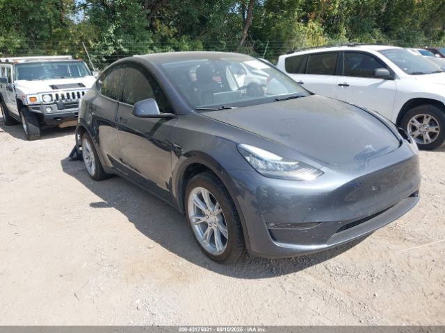 2022 TESLA MODEL Y 7SAYGAEE2NF484192 Photo 0