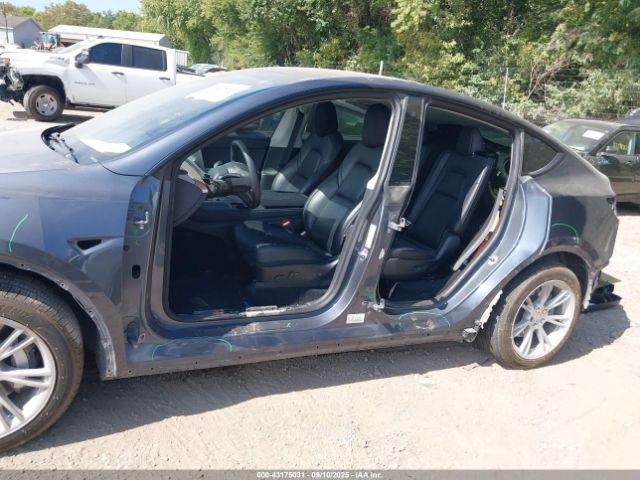 2022 TESLA MODEL Y 7SAYGAEE2NF484192 Photo 5