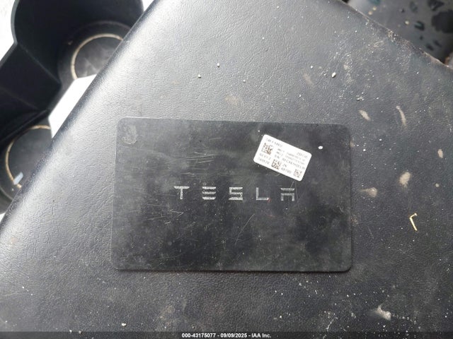 2022 TESLA MODEL Y 7SAYGAEE1NF399523 Photo 10
