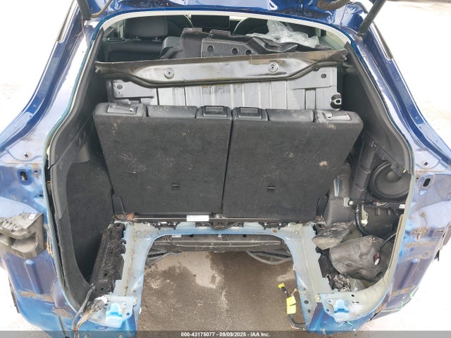 7SAYGAEE1NF399523 Tesla Model Y